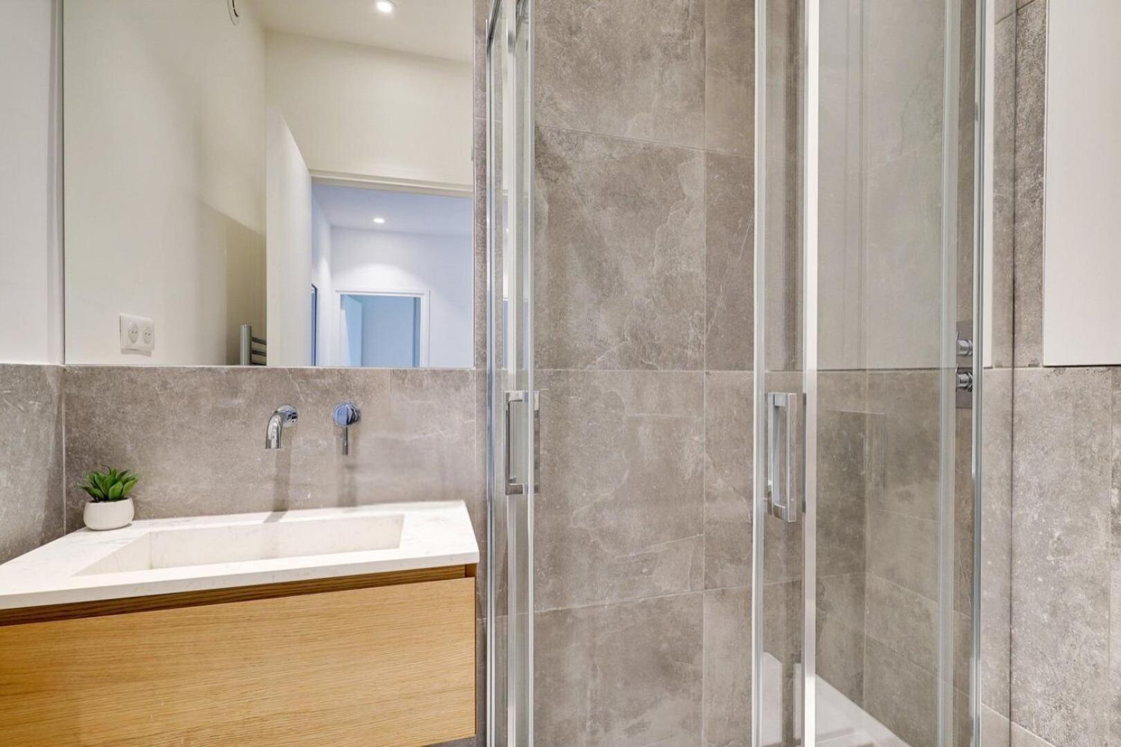 156 Suite Marlene - Superbe Appartement A Paris. Exteriör bild
